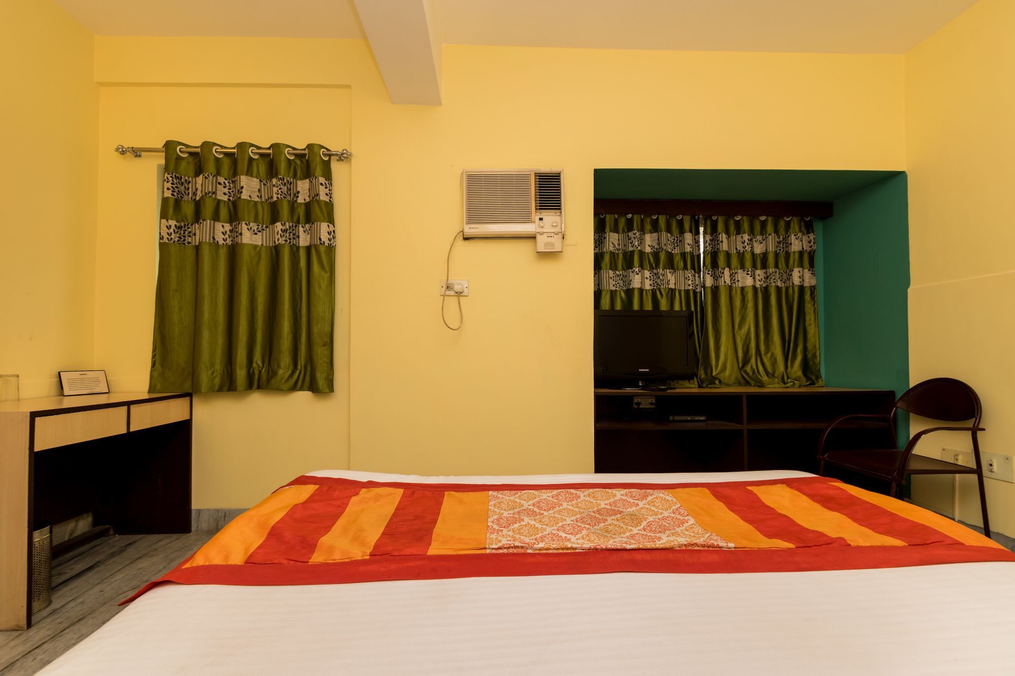 Super Hotel O Alipore Near Chetla Formerly Alipore Guest House Alipur  Luaran gambar