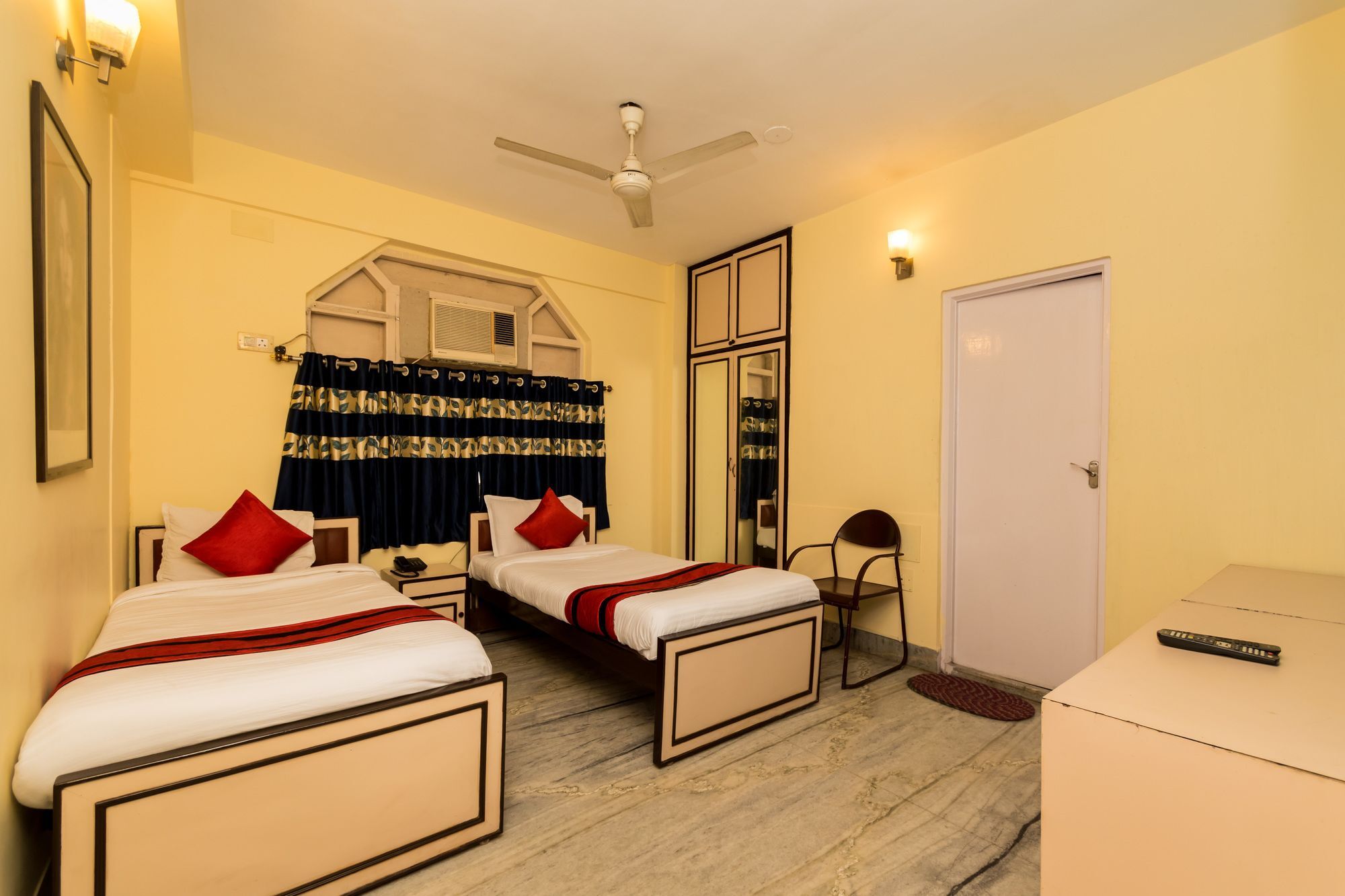 Super Hotel O Alipore Near Chetla Formerly Alipore Guest House Alipur  Luaran gambar